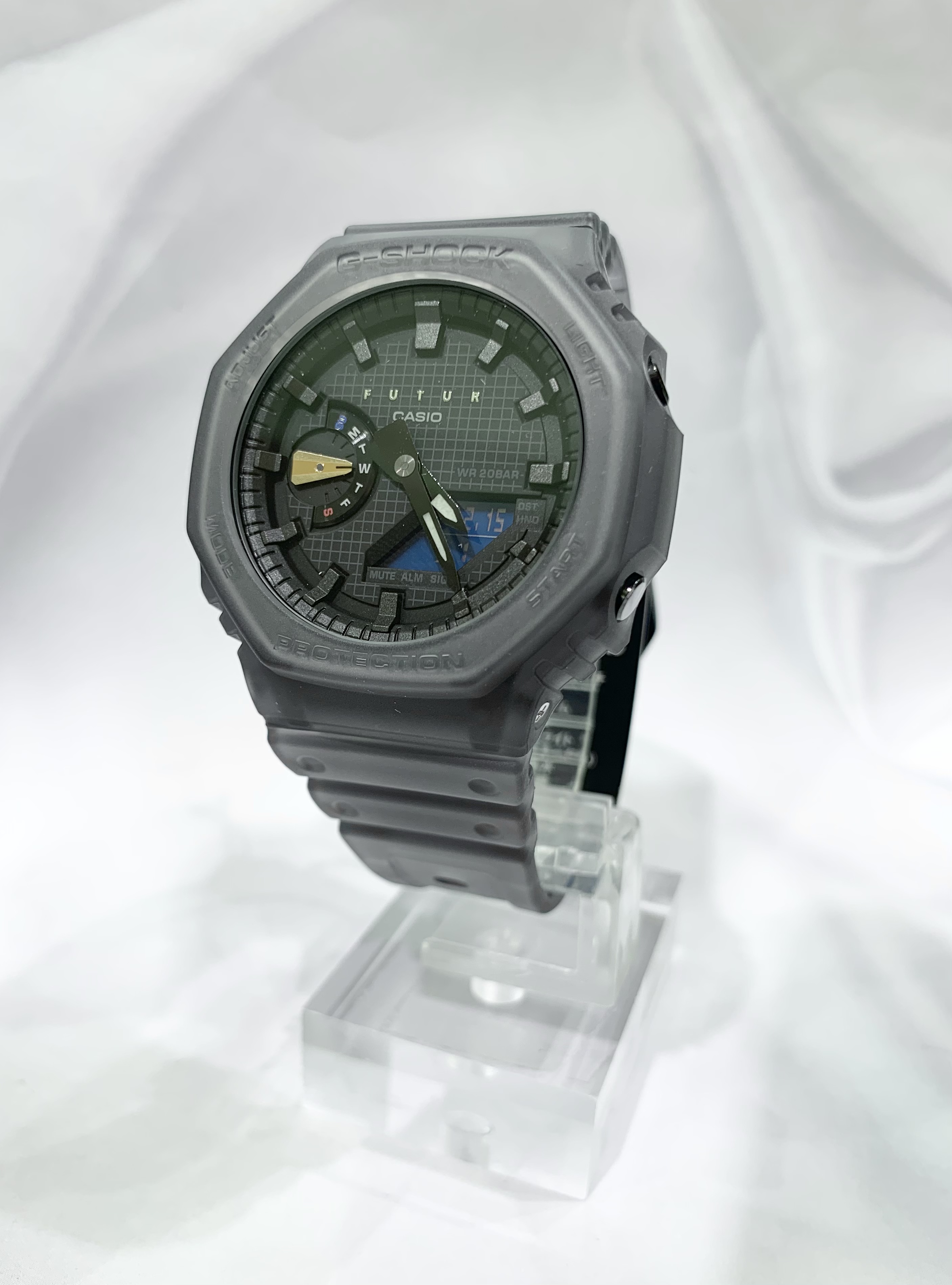 訳あり商品 G-SHOCK FUTURコラボモデル GA-2100FT-8AJR econet.bi